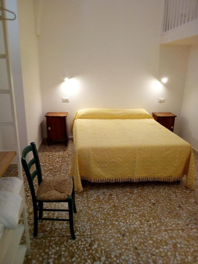 Bed and Breakfast Cortile Calinea Castrignano del Capo Exterior foto